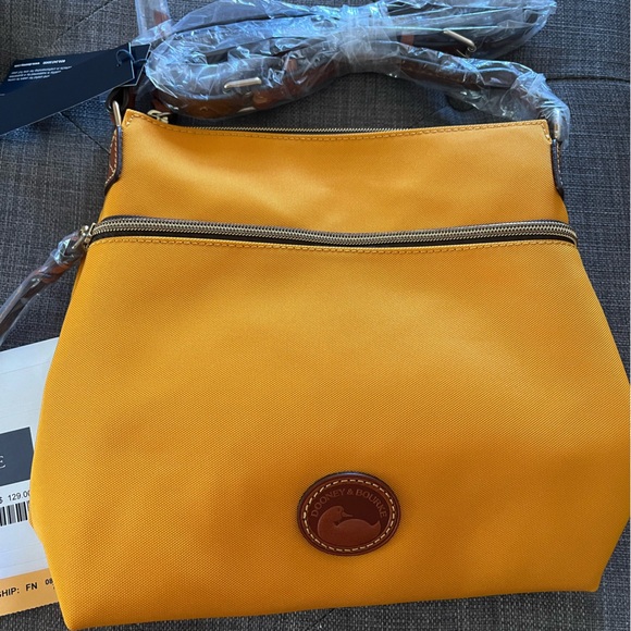 Dooney and Bourke Crossbody bag - Picture 6 of 6